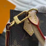 Louis Vuitton Petit Sac Plat M69442 Brown